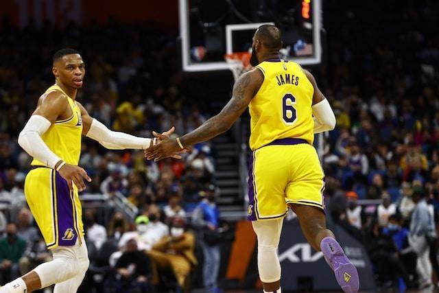 1644761909783092756.jpg Russell-Westbrook-LeBron-James.jpg